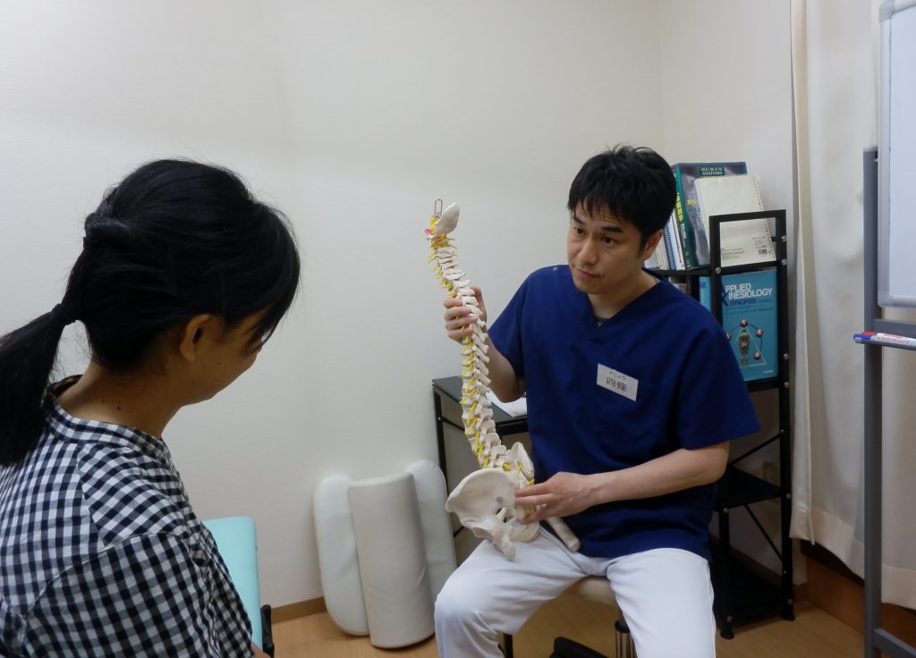 痛みの原因と体の状態を詳しく説明